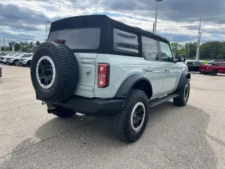 Ford Bronco 2022 4x4 Base Advanced SUV de 4 puertas