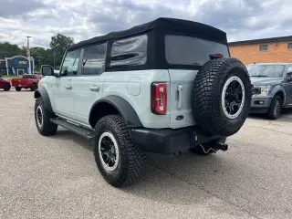 Ford Bronco 2022 4x4 Base Advanced SUV de 4 puertas