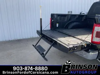 Ford F-150 2022 4x4 King Ranch 4dr SuperCrew 6.5 ft. SB