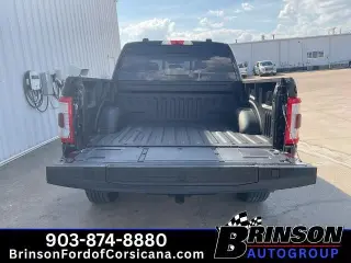 Ford F-150 2022 4x4 King Ranch 4dr SuperCrew 6.5 ft. SB