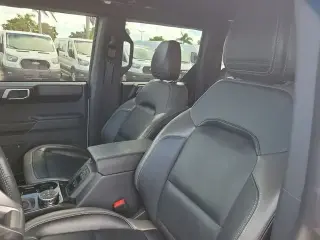 Ford Bronco 2025 4x4 Outer Banks 4p SUV