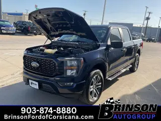 Ford F-150 2023 4x4 XL 4dr SuperCrew 5.5 ft. SB