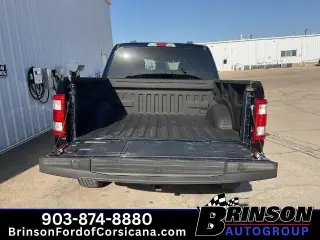 Ford F-150 2023 4x4 XL 4dr SuperCrew 5.5 ft. SB
