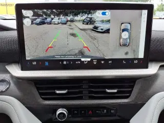 Ford Explorer 2025 AWD Platinum 4dr SUV