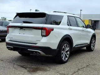 Ford Explorer 2025 AWD Platinum 4dr SUV