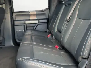 Ford F-250 Super Duty 2022 4x4 Lariat 4p Camión de Cabaña de Tripulación 6.8 ft. SB
