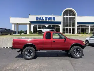 Toyota Tacoma 1999 2dr SR5 V6 4WD Extended Cab SB