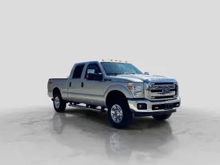 Ford F-250 Super Duty 2016 4x4 XLT 4dr Crew Cab 6.8 ft. SB Pickup