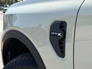 Ford Ranger 2025 4x2 XL 4dr SuperCrew 5.0 ft. SB