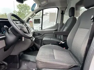 Ford Transit 2023 250 3dr LWB Low Roof Cargo Van