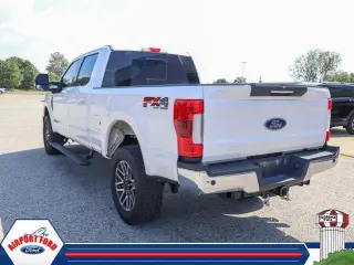 Ford F-250 Super Duty 2019 4x4 Lariat 4dr Crew Cab 6.8 ft. SB Pickup