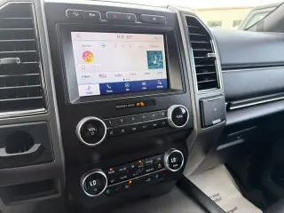 Ford Expedition 2021 4x4 XLT 4dr SUV
