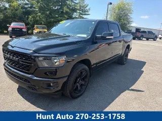 Ram 1500 2022 4x2 Big Horn 4dr Crew Cab 5.6 ft. SB Pickup