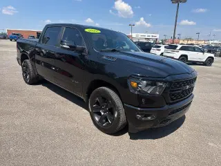 Ram 1500 2022 4x2 Big Horn 4dr Crew Cab 5.6 ft. SB Pickup