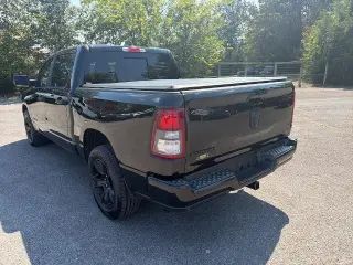 Ram 1500 2022 4x2 Big Horn 4dr Crew Cab 5.6 ft. SB Pickup