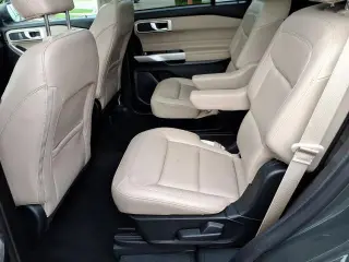 Ford Explorer 2023 AWD XLT 4dr SUV