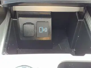 Ford Explorer 2023 AWD XLT 4dr SUV