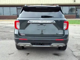 Ford Explorer 2023 AWD XLT 4dr SUV