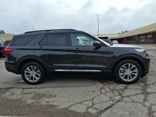 Ford Explorer 2023 AWD XLT 4dr SUV
