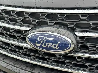 Ford Explorer 2023 AWD XLT 4dr SUV