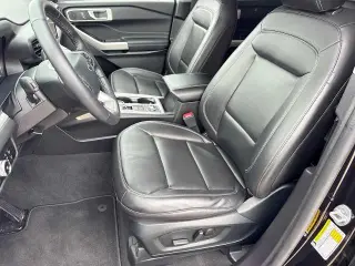 Ford Explorer 2023 AWD XLT 4dr SUV
