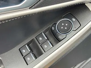 Ford Explorer 2023 AWD XLT 4dr SUV