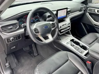 Ford Explorer 2023 AWD XLT 4dr SUV