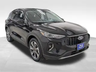 Ford Escape 2023 AWD Platinum 4dr SUV