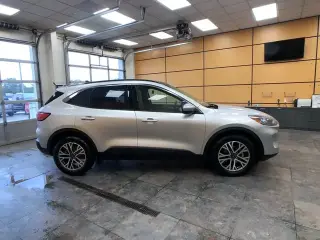 Ford Escape 2020 AWD SEL 4dr SUV