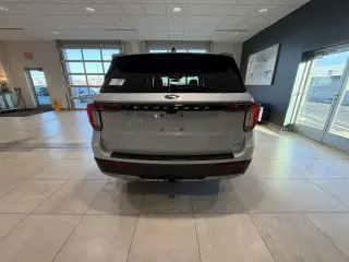 Ford Explorer 2026 AWD Active 4dr SUV