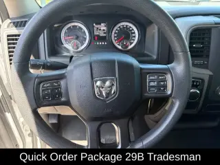 Ram 1500 Classic 2024 4x2 Tradesman 4dr Crew Cab 5.5 ft. SB Pickup