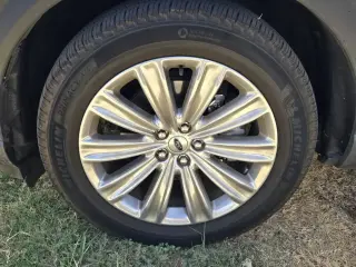 Ford Explorer 2021 Limited 4dr SUV