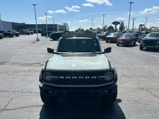 Ford Bronco 2023 4x4 Base Advanced 4dr SUV