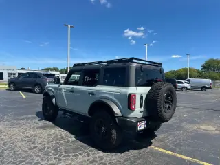 Ford Bronco 2023 4x4 Base Advanced 4dr SUV