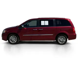 Chrysler Town and Country 2015 Touring-L 4dr Mini-Van