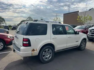 Ford Explorer 2007 Limited 4dr SUV 4WD (V6)