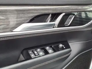 Jeep Wagoneer 2022 4x4 Serie II SUV de 4 puertas