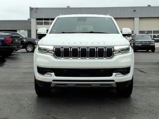 Jeep Wagoneer 2022 4x4 Serie II SUV de 4 puertas