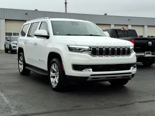 Jeep Wagoneer 2022 4x4 Serie II SUV de 4 puertas