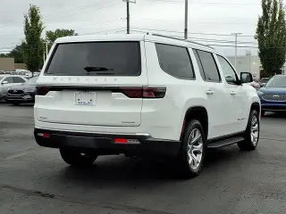Jeep Wagoneer 2022 4x4 Serie II SUV de 4 puertas