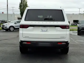 Jeep Wagoneer 2022 4x4 Serie II SUV de 4 puertas