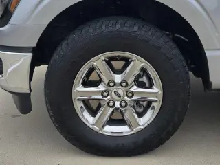 Ford F-150 2024 4x4 XLT 4dr SuperCrew 5.5 ft. SB