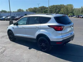 Ford Escape 2019 AWD SE 4dr SUV