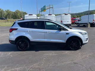 Ford Escape 2019 AWD SE 4dr SUV