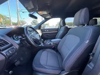 Ford Explorer 2018 AWD XLT 4dr SUV