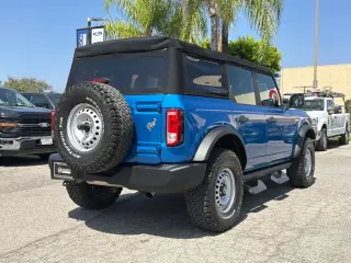 Ford Bronco 2021 4x4 Base 4dr SUV