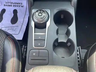 Ford Escape Hybrid 2024 ST-Line 4dr SUV