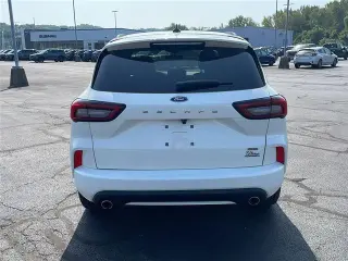 Ford Escape Hybrid 2024 ST-Line 4dr SUV