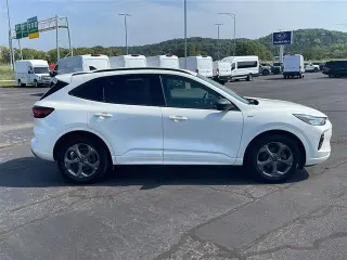 Ford Escape Hybrid 2024 ST-Line 4dr SUV
