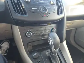 Ford Focus 2018 SE 4p Sedan